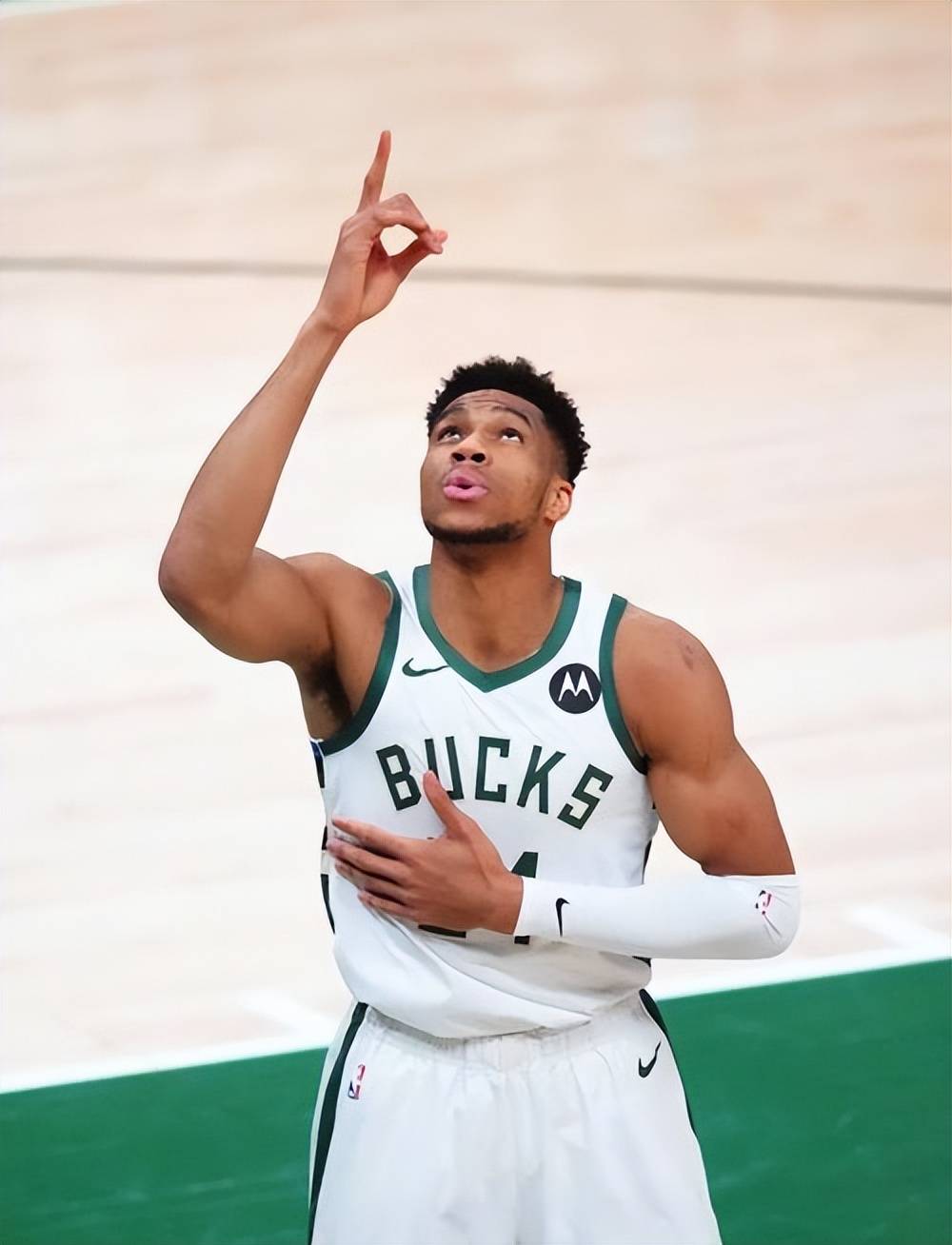 阿媒：阿根廷足协遭司法部门搜查，涉嫌与某金融机构存在关联（阿媒：司法部门突击搜查阿足协，疑与某金融机构有牵连）