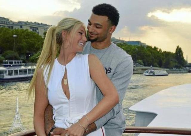 世界杯｜中国球迷不用熬夜？开赛时间不尽相同，心仪比赛定好闹钟（世界杯开球时间不一，中国球迷未必熬夜，心仪比赛记得设闹钟）