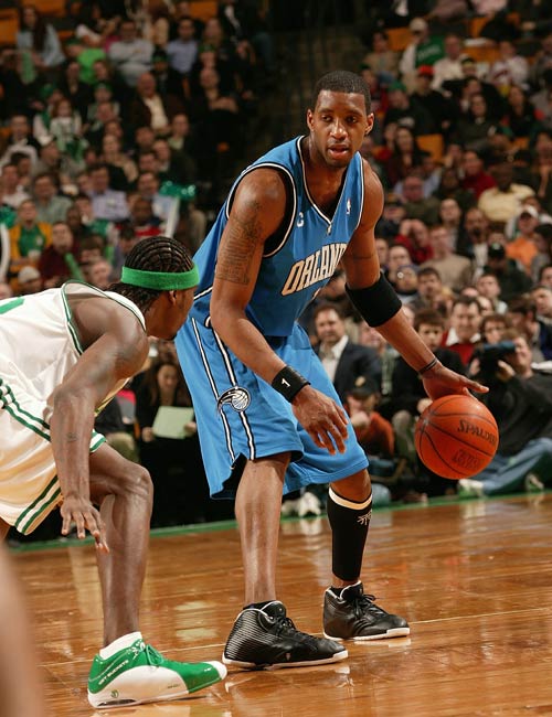 TA：康纳-布拉德利恢复状态是提升利物浦后防稳定性的关键（TA：康纳-布拉德利状态回升成利物浦后防稳定关键因素）