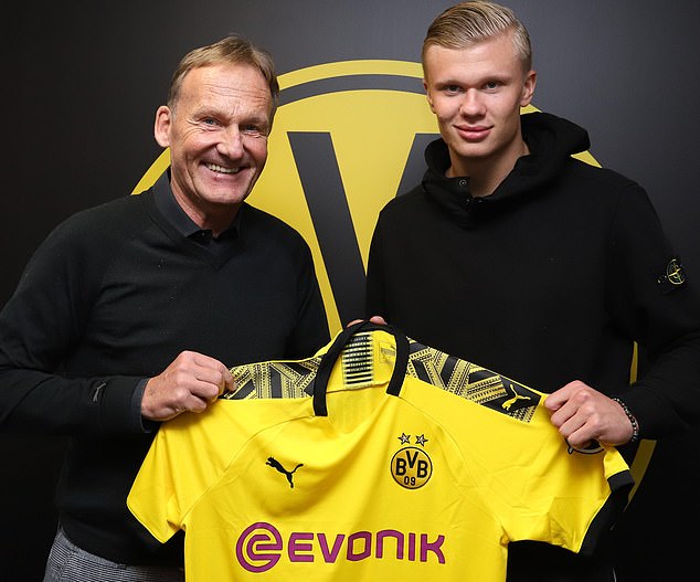 巴塞罗那瞄准劳塔罗·马丁内斯：转会市场的新动向