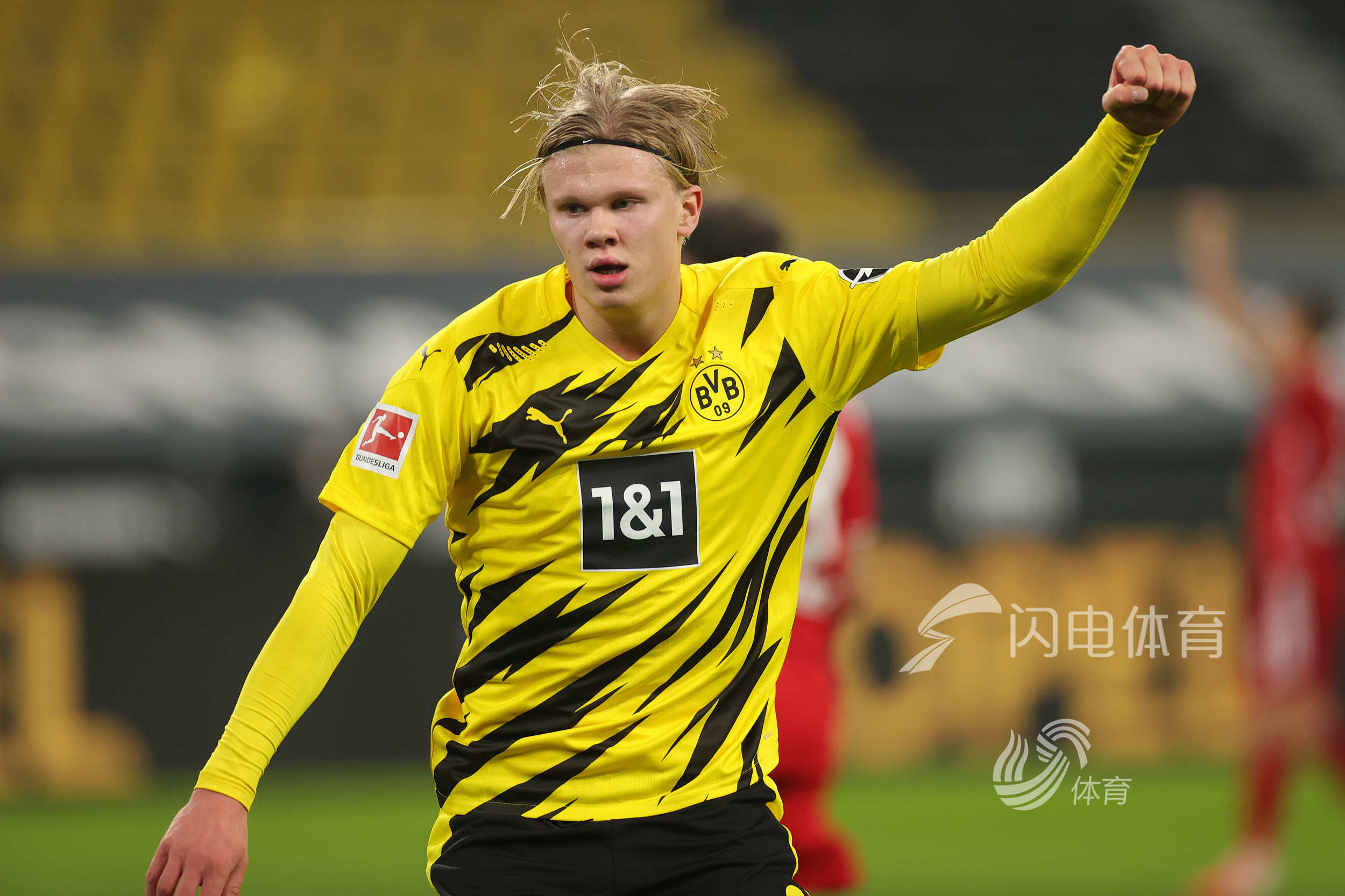 杯赛超跑 马丁内利Martinelli vs Crystal Palace 🤣（杯赛飞驰，马丁内利大战水晶宫 🤣）