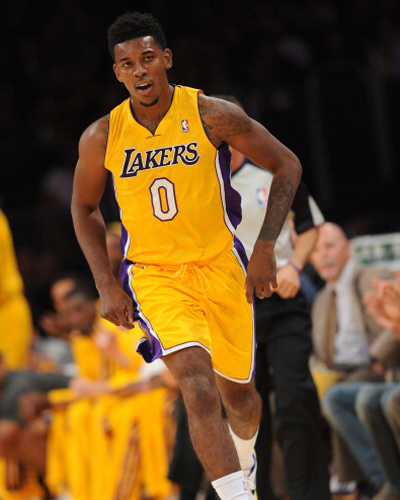 国安客战河内：3外援PK6外援，塞鸟、吴少聪首发，法比奥出战（客战河内，国安3外援对决6外援：塞鸟、吴少聪先发，法比奥亮相）