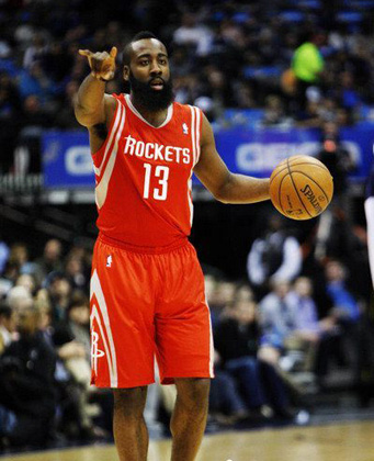 罗尼令人惊讶，费兰大胜，但佩德里是王者（罗尼爆冷，费兰大捷，佩德里称王）